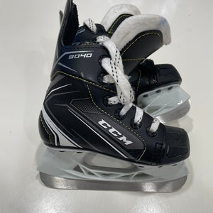 CCM Tacks Hockey Skates 9040 Y9