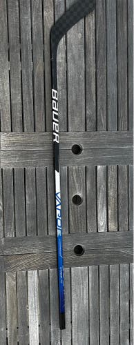 New Bauer Vapor Hyperlite Right Handed Stick