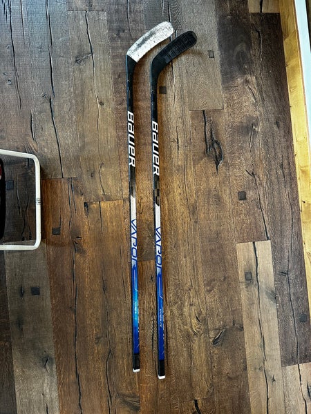 Used Senior Bauer Right Handed P92M Vapor Hyperlite Hockey Stick