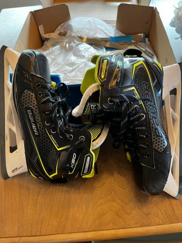 Bauer Senior Gsx Goal Skate Goalie