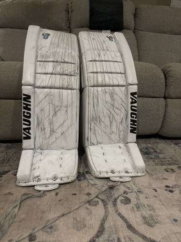 Used  Vaughn  Velocity VE8 Goalie Leg Pads