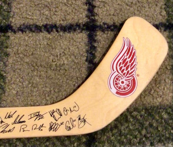 Detroit Red Wings mini hockey stick