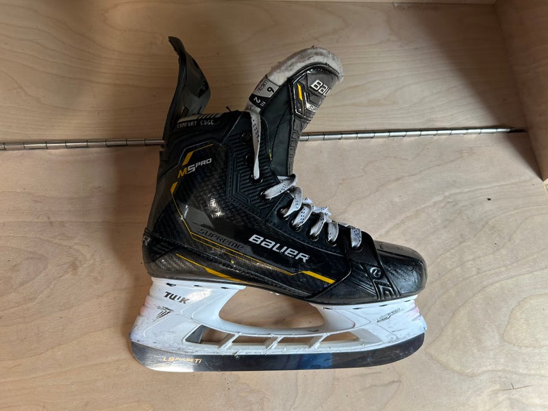 Bauer 6 Supreme M5 Pro Fit 2 Hockey Skates Used