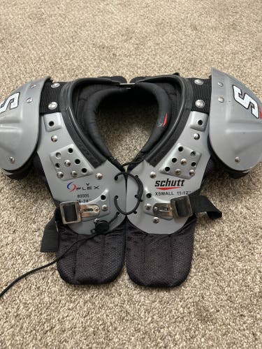 Schutt Y Flex Shoulder Pads Youth XS 11-12”