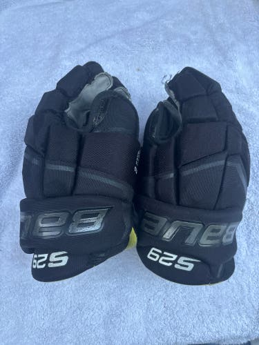 Bauer supreme s29 13” gloves