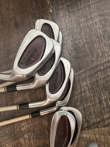 Hummer Golf Club Set