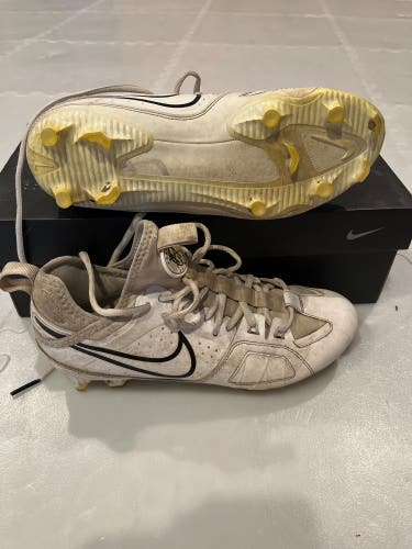 Nike Huarache Men’s Cleats