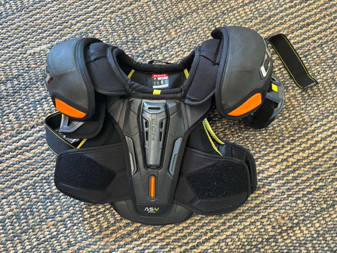 CCM AS-V Pro Hockey Shoulder Pads