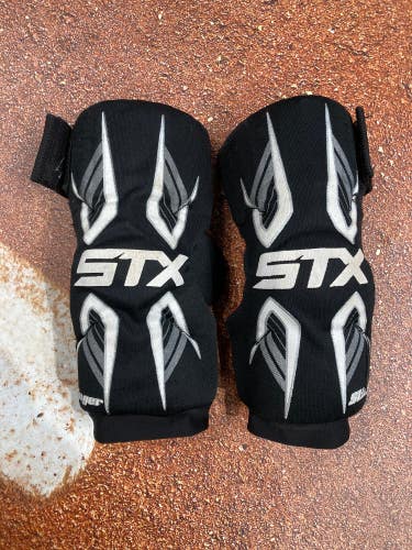 Used Youth Small STX Stinger Arm Pads