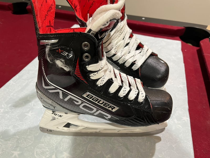 Bauer Vapor Hockey Skates X3.7