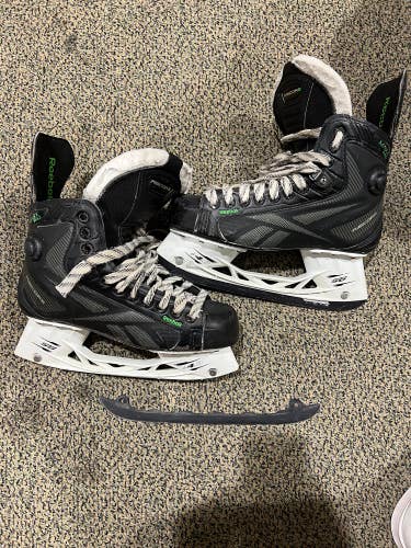 Used Senior Reebok Hockey Skates Regular Width 8.5