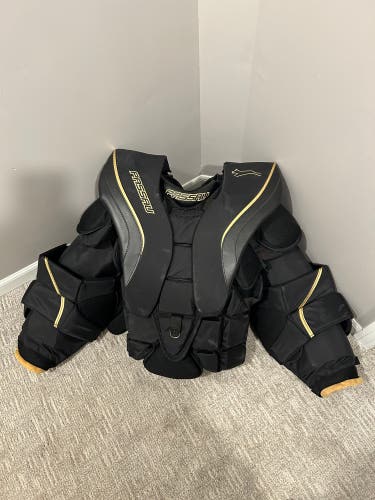 Passau Goalie Chest Protector - Senior