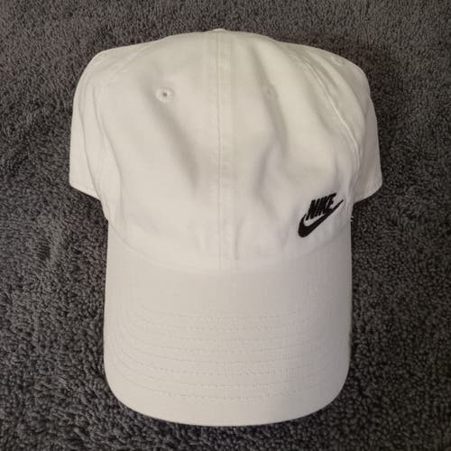 Nike 1Size White Strapback Logo Baseball Cap