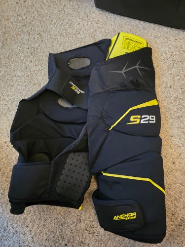 Large Bauer Supreme s29 Girdle