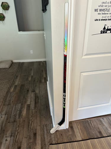 Used Intermediate CCM Right Handed P88  Jetspeed FT6 Pro Hockey Stick