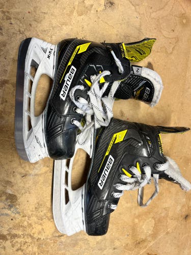 Hockey skate Bauer Supreme M4