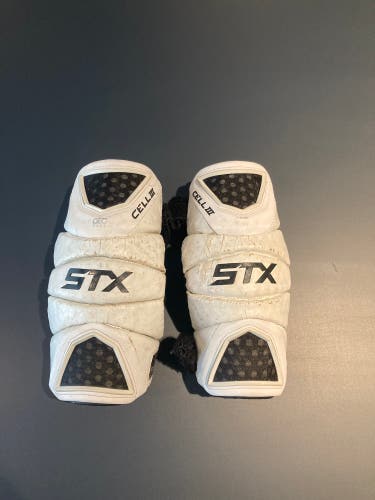 Stx cell III elbow pads