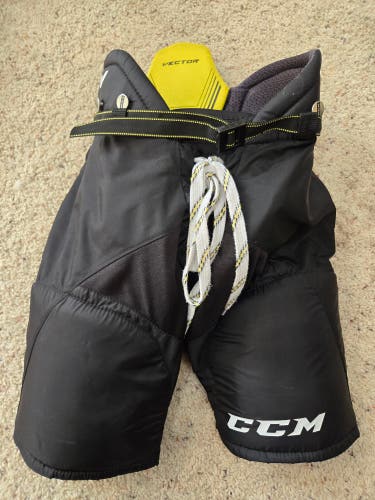 Used Junior Medium CCM Vector Hockey Pants