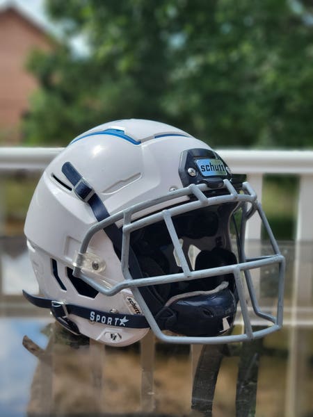 White Schutt F7 Helmet Youth Size Large | SidelineSwap | Buy and