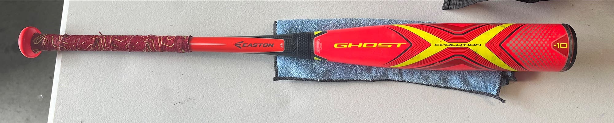 Used Easton USABat Certified Composite 20 oz 30" Ghost X Evolution Bat