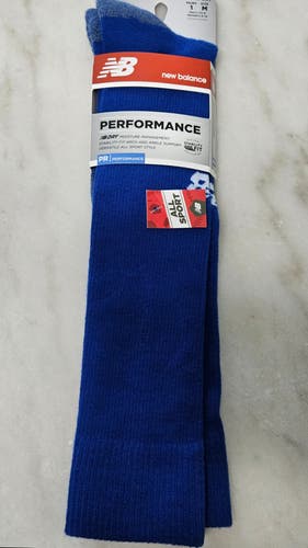 NWT New Balance Blue Socks, Size M (7.5-9 Man) (6-10 Woman) Adult Unisex Socks