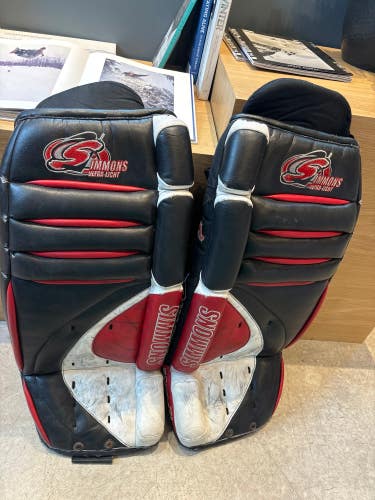 Black Used Small Youth Simmons Goalie Leg Pads *FOR BEGINNERS*