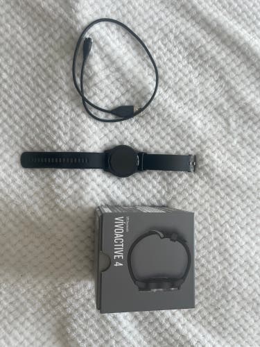 Garmin VIVOACTIVE 4