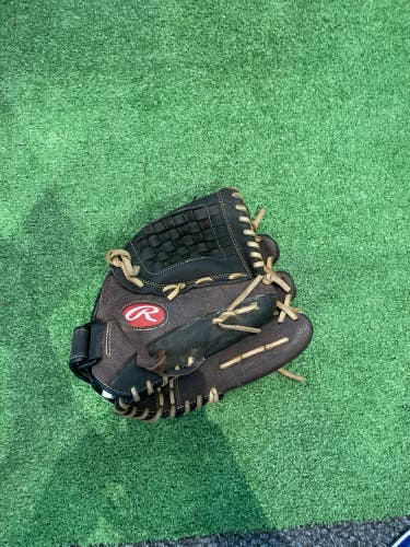 Brown Used Kid Pitch (9YO-13YO) Rawlings Player Preferred Right Hand Throw Pitcher's Baseball Glove