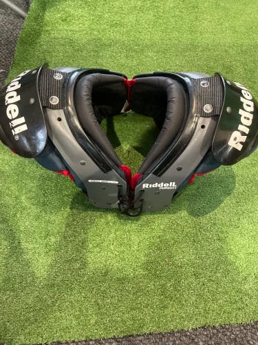 Used Medium Youth Riddell Shoulder Pads