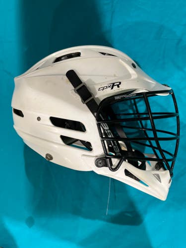 White Used Adult Cascade CPX-R Helmet