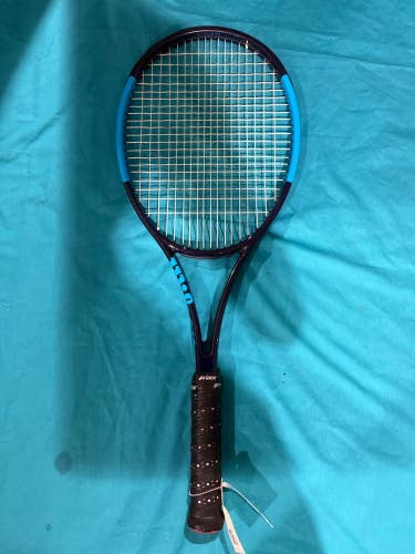 Used Men's Wilson Ultra Tour Tennis Racquet 5” Grip