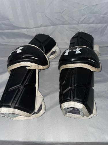 Used Adult Under Armour Command Pro Arm Pads