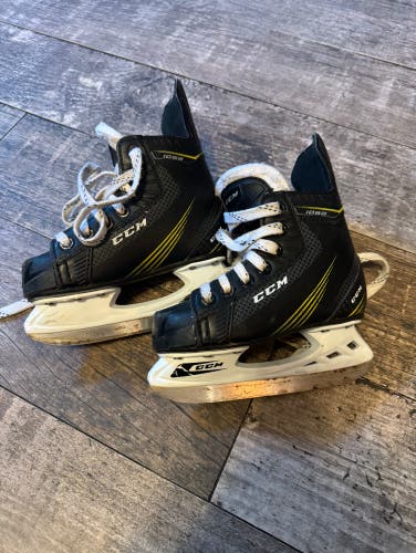 CCM Youth Hockey Skates