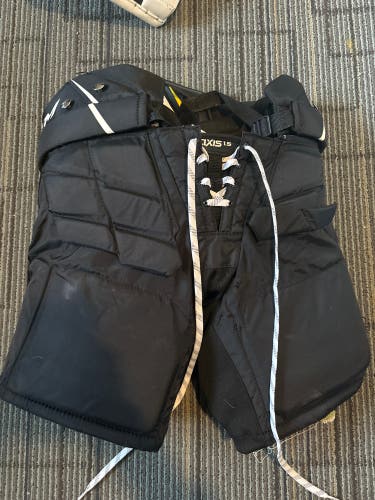 CCM axis 1.5 goalie pants