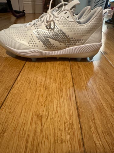 New Balance Baseball Cleats