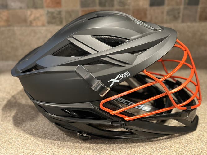 Used  Cascade XRS Pro Helmet Black