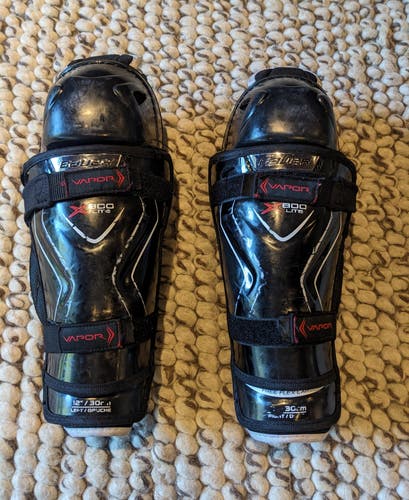 Used Youth Bauer Vapor X800 Lite 12" Shin Pads