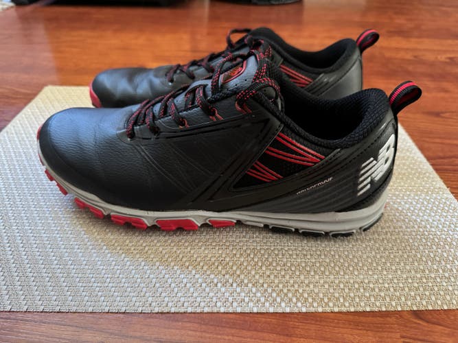 New Size 9.0 Men's New Balance Waterproof Golf Shoes