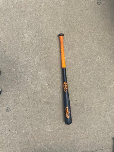 Used Rawlings Velo Bat Wood 28"