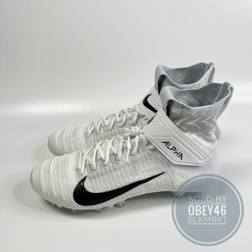 Nike Alpha Menace Elite 2 Flyknit Football Cleats