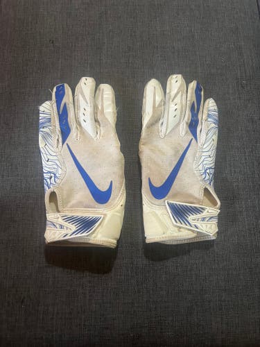 Nike football gloves