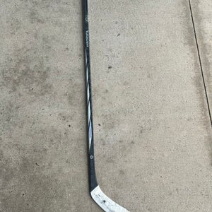 Used Arizona Coyotes Hayton Senior Bauer Left Hand 87 Flex P28 Pro Stock Proto-R Hockey Stick