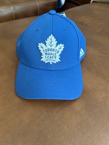 Adidas Toronto Maple Leafs hat