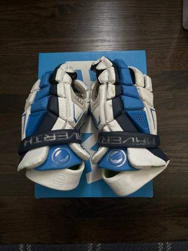 Primetime WSYL Used  Maverik 13" M5 Lacrosse Gloves