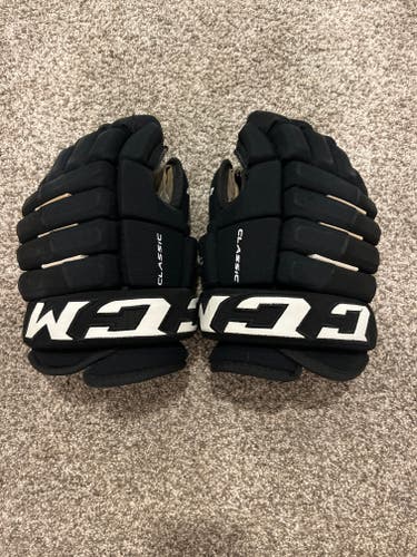 Black Senior CCM HGCL 13"  Gloves