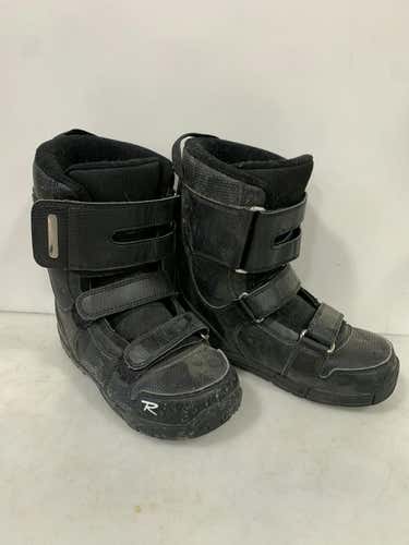 Used Rossignol Rider Junior 05 Boys' Snowboard Boots