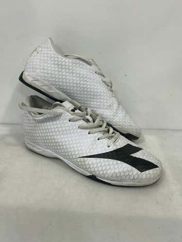 Used Diadora Senior 10 Indoor Soccer Indoor Cleats