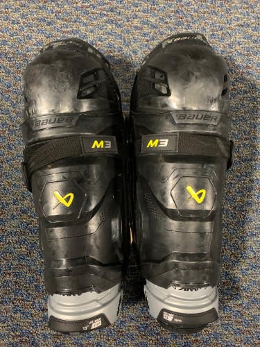 Used Intermediate Bauer Supreme M3 Shin Pads 13"