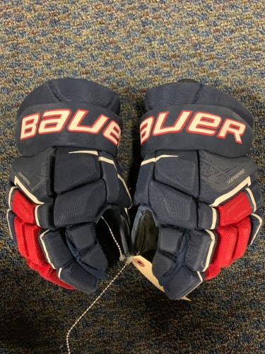 Used Junior Bauer Supreme 3S Gloves 11"