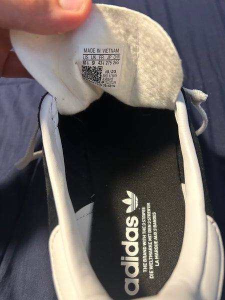 Women’s Addidas shoes